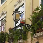 Dias e Dominguez